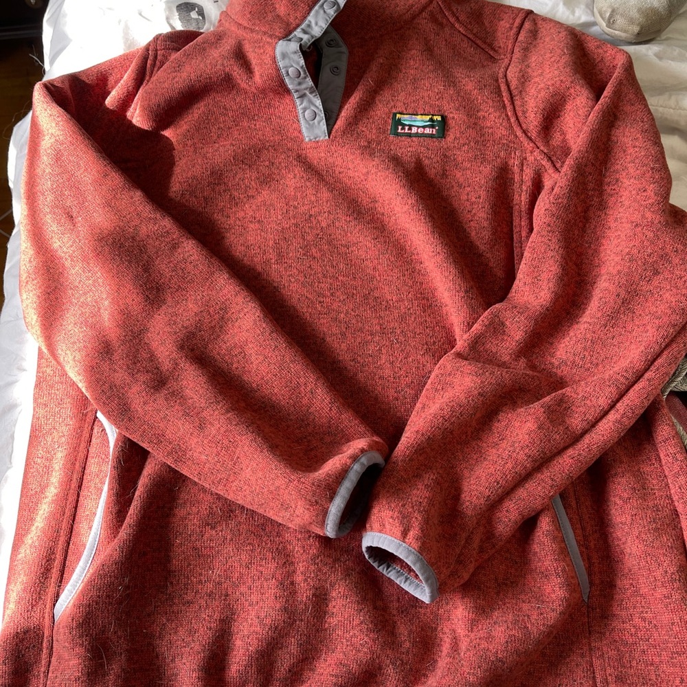 LL Bean Pullover